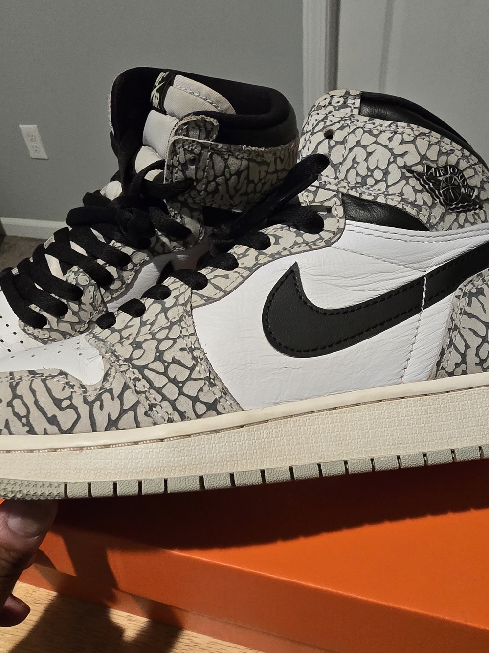 Nike Air Jordan 1 Retro High White Cement Elephant Print DZ5485-052 Sezi 7Y - Picture 3 of 10